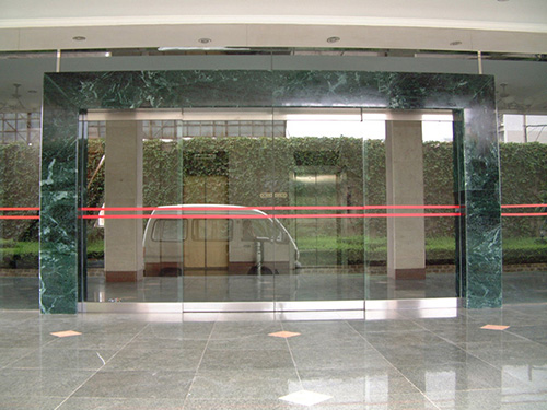 自動(dòng)門