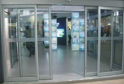 感應(yīng)自動(dòng)門真實(shí)案例